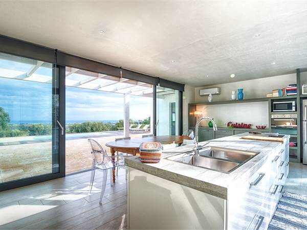 Villa Marina with pool and sea-view