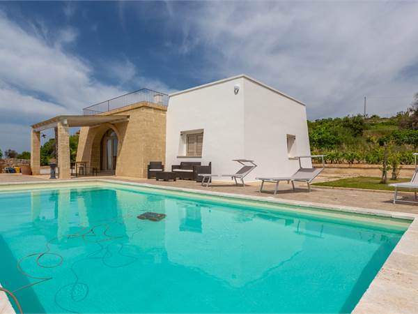 Villa vista mare con vigneto