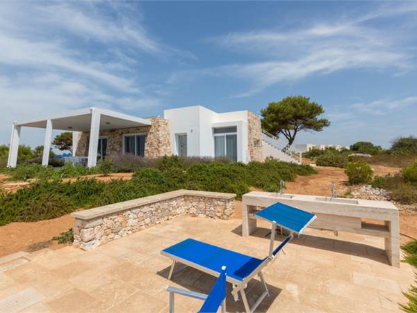 Villa with Pool and enchanting view