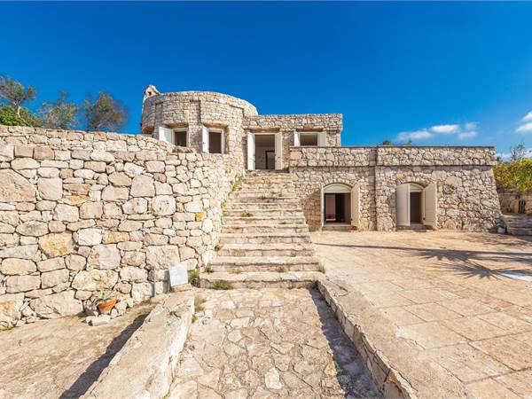 Salento stone villa facing the sea Jonio