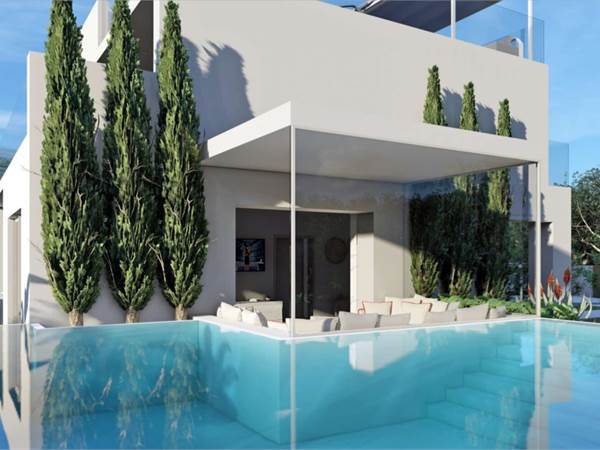 Splendida villa con vista mare e piscina