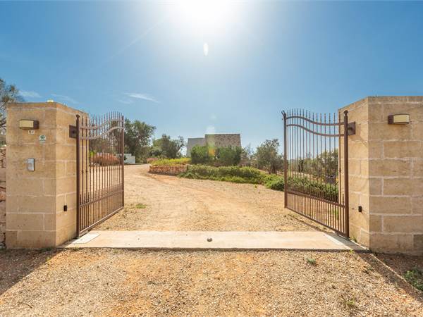 Villa 3 km from Pescoluse 