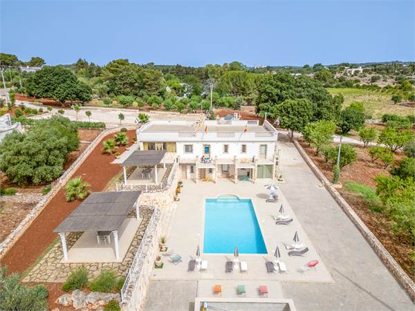 Villa Luna in vendita 7 camere e 7 bagni Ostuni