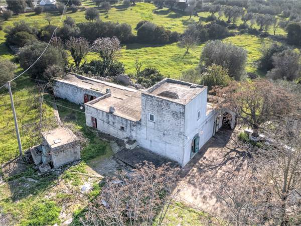 Masseria Grotta - Ancient Farmhouse in Ostuni