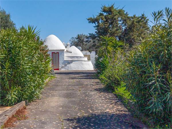 Trullo con terreno 